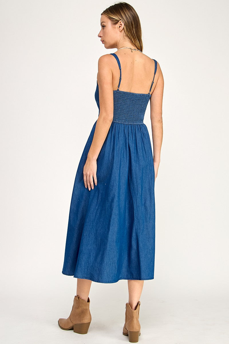 D5637 Lace-Up Midi Dress