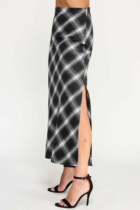 S5396 Plaid Side-Slit Long Skirt