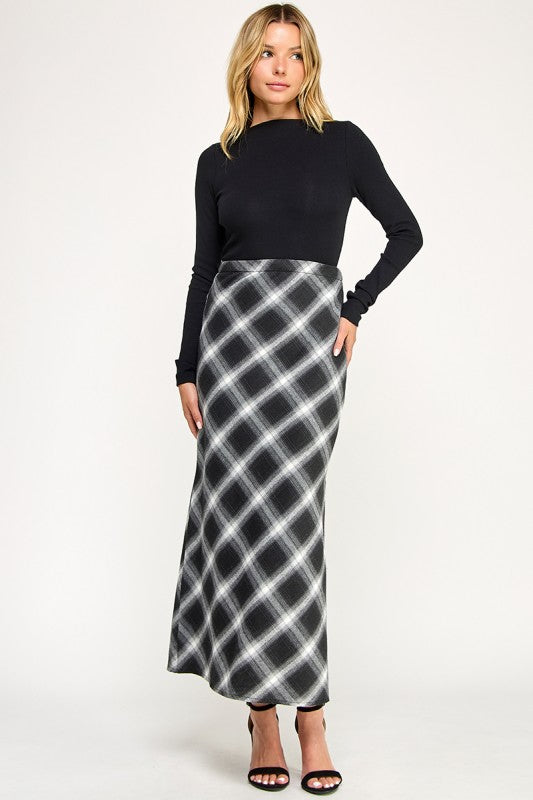 S5396 Plaid Side-Slit Long Skirt