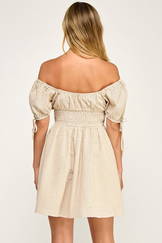 D5603 Gingham Puff Sleeve Smocked Mini Dress