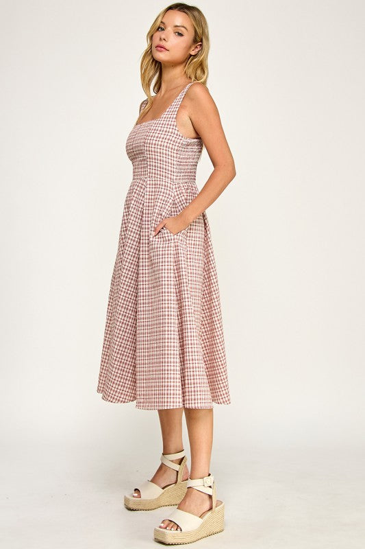 D5609 Gingham Square Neck Midi Dress