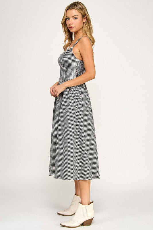 D5606 Gingham Charm Midi Dress