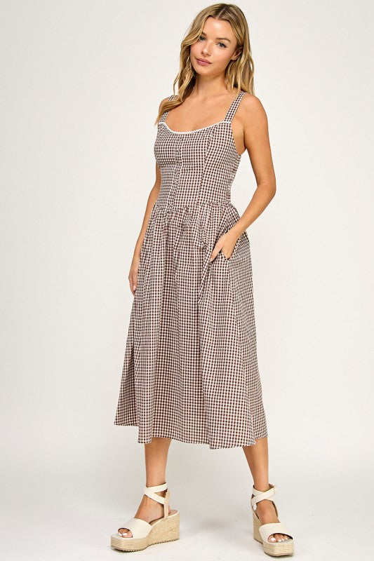 D5606 Gingham Charm Midi Dress