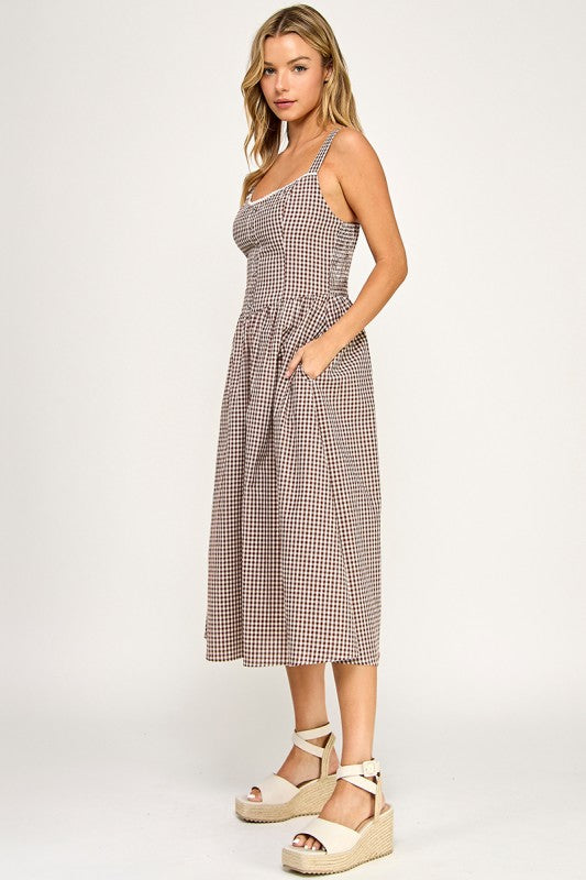 D5606 Gingham Charm Midi Dress