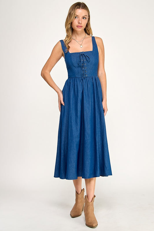 D5637 Lace-Up Midi Dress