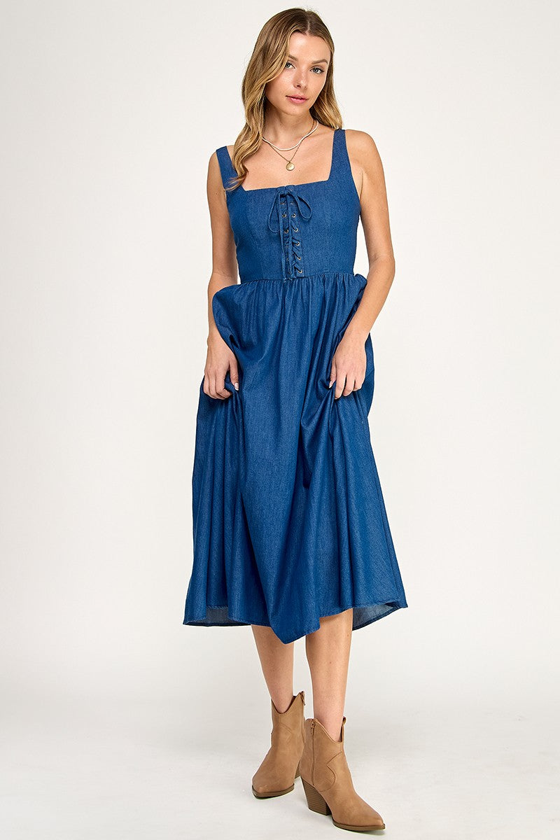 D5637 Lace-Up Midi Dress