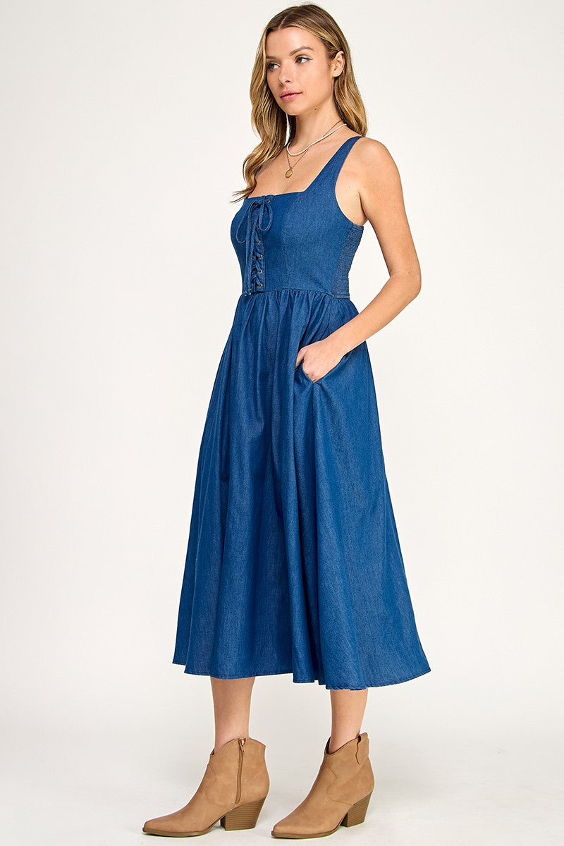 D5637 Lace-Up Midi Dress