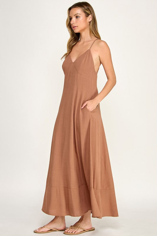 D5644 V-Neck Spaghetti Strap Maxi Dress