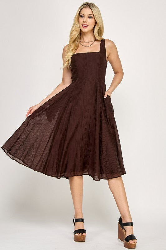 D5544 Square Neck Midi Dress