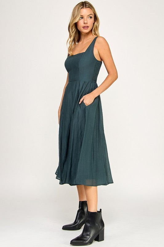 D5544 Square Neck Midi Dress
