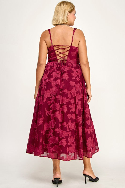 D5782XS Plus-Size Floral Jacquard Fit & Flare Midi Dress