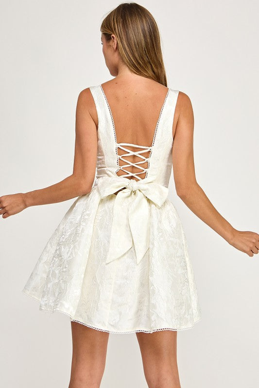 D5790 Floral Jacquard Sweetheart Mini Dress