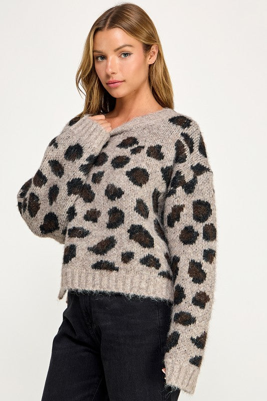 SW5803 Leopard Print Cropped Fuzzy Knit Sweater