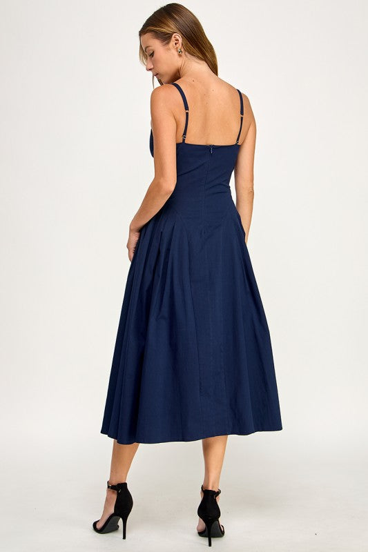 D5590 Structured Fit & Flare Midi Dress