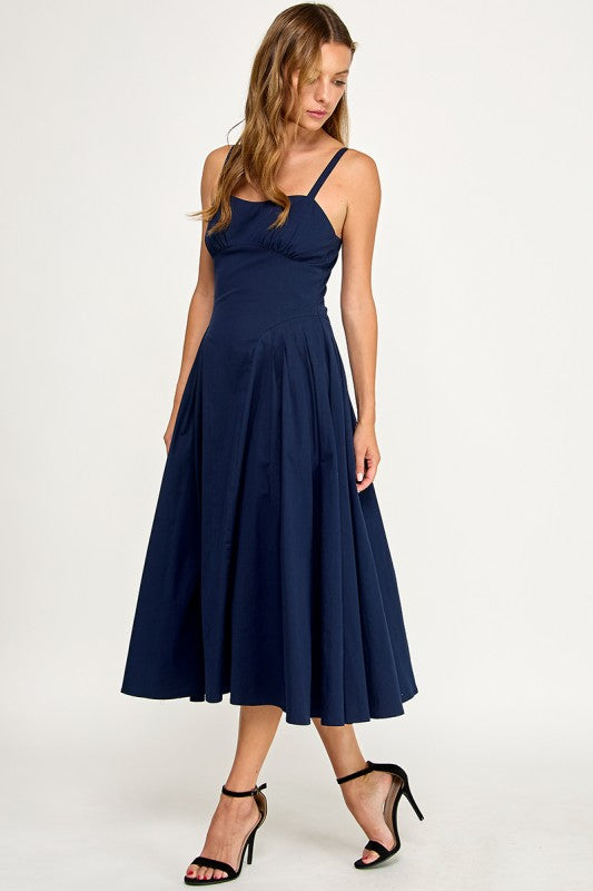 D5590 Structured Fit & Flare Midi Dress