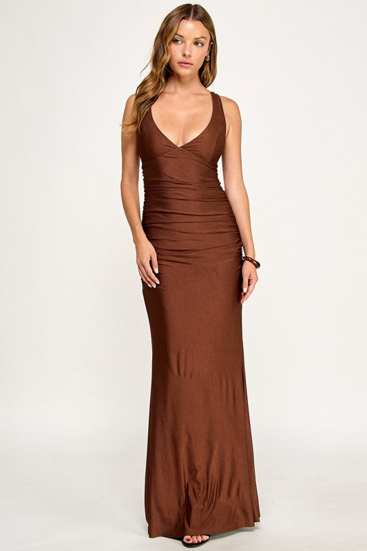 D5861Y Sleeveless V-Neck Ruched Maxi Dress
