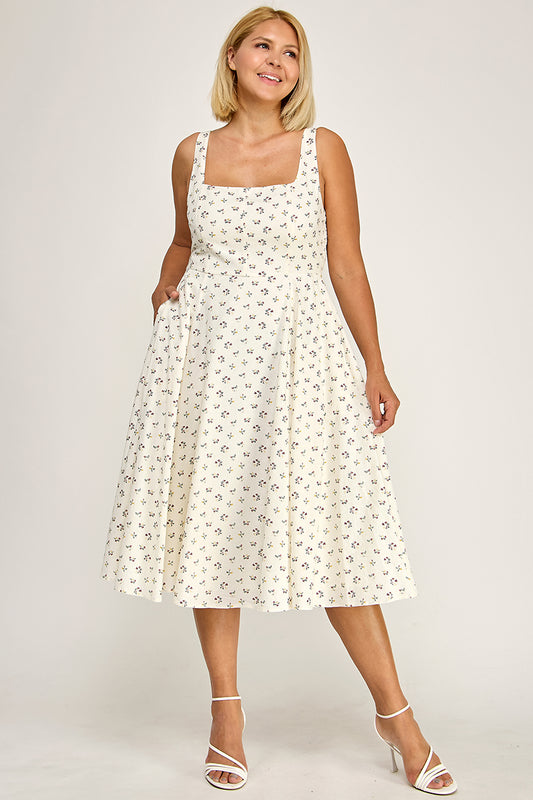 D5555X Plus-Size Floral Smocked Midi Dress