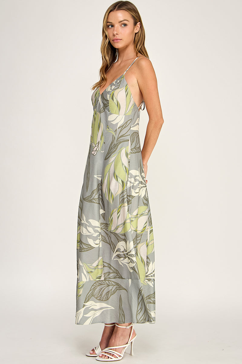 D5644-1  V-Neck Spaghetti Strap Maxi Dress